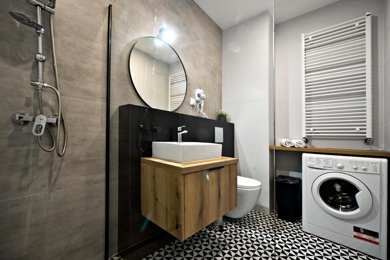 Komputerowa Serviced Apartments By P&O Warsaw Exterior photo